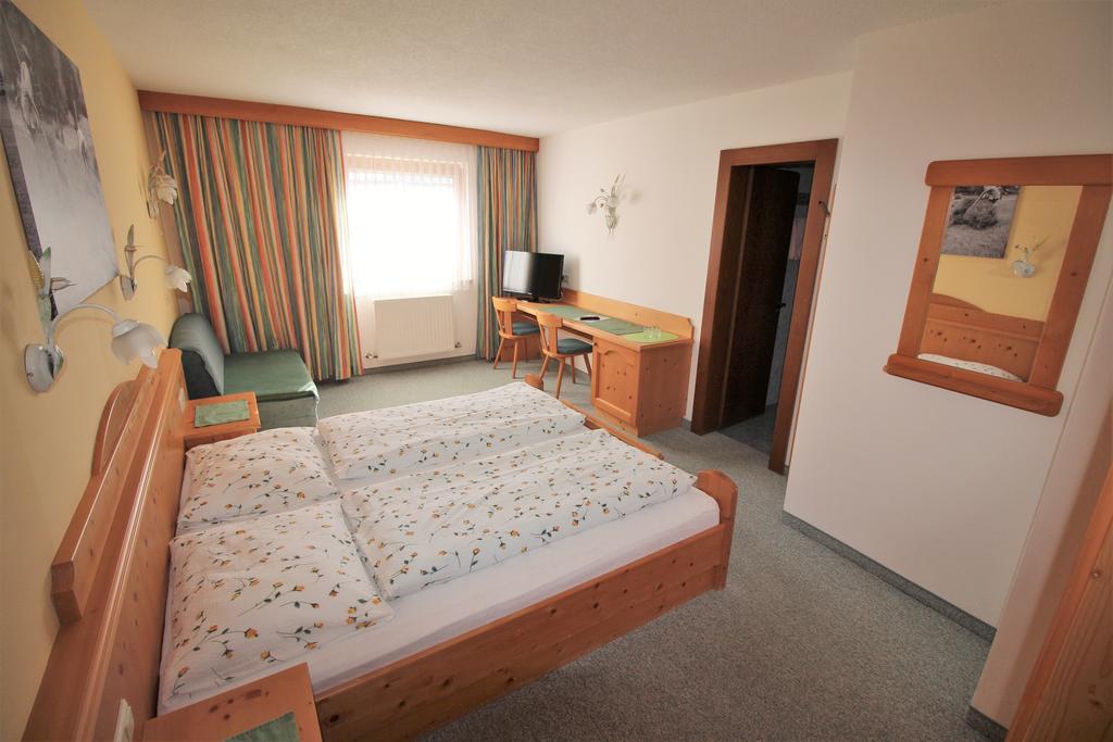 Ivos Sonnenpension ロイタシュ エクステリア 写真