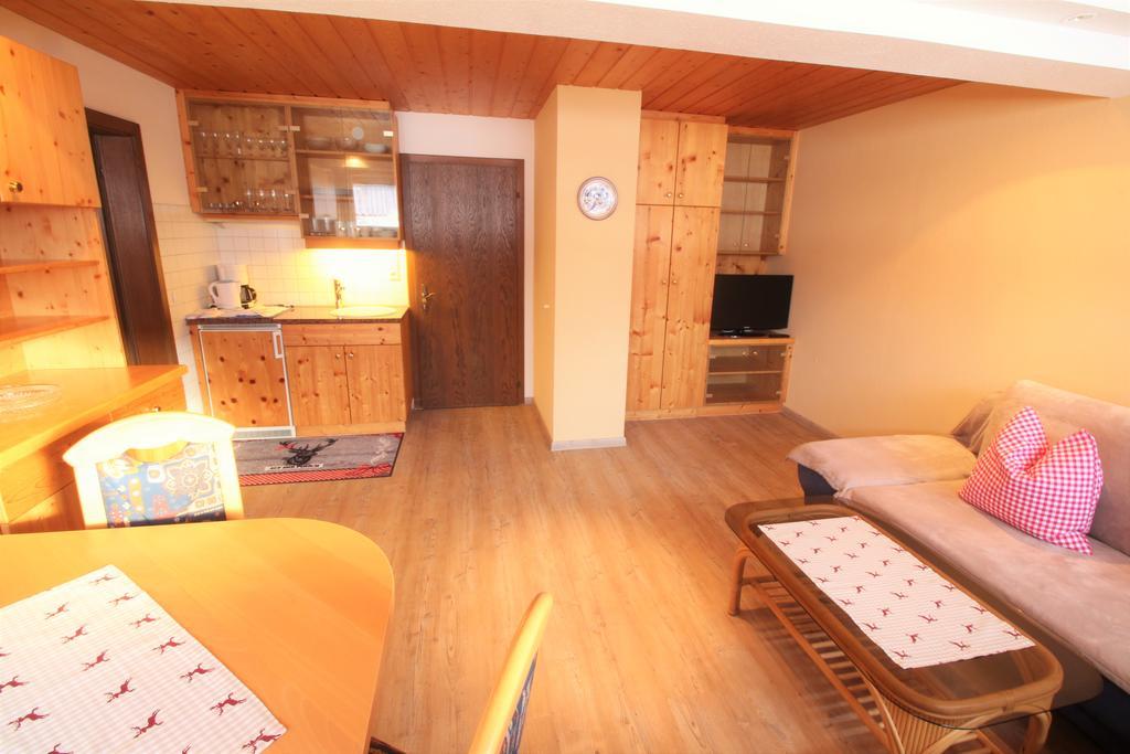 Ivos Sonnenpension ロイタシュ エクステリア 写真