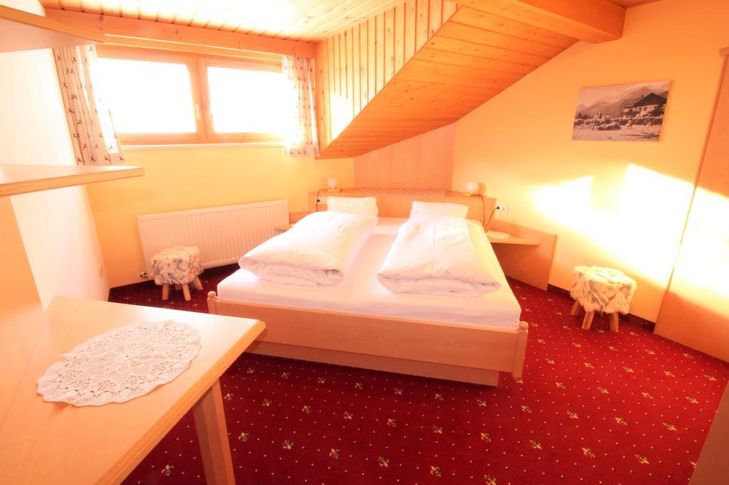 Ivos Sonnenpension ロイタシュ エクステリア 写真